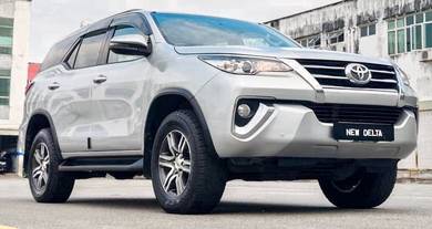 Toyota Fortuner VRZ 4x4 in Puchong, KUL