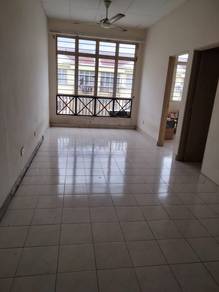 Flat For Rent in Taman Kajang Mewah
