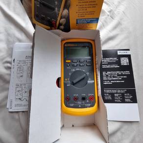 Fluke Multimeter 87V True RMS