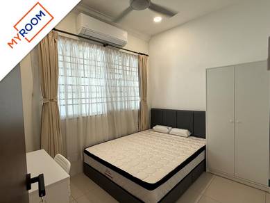 Room in Bayan Lepas, PNG