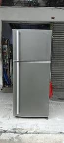 Hitachi fridge 2d refrigerator peti ais peti sejuk
