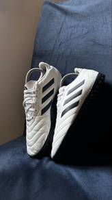 Adidas soccer 8uk