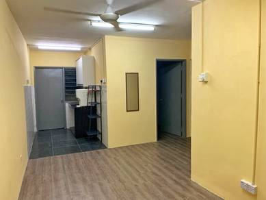 Apartment For Sale in Desa Satu