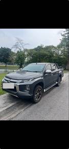 Mitsubishi Triton VGT PREMIUM in Pandan Perdana, KUL