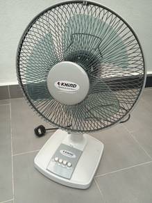 Kind Table Fan / Ozone generator Car