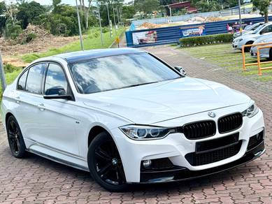 BMW 320i 20i SPORTS (CKD) in Johor Bahru, JHR