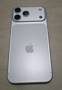 i Phone 17 Pro Max 512gb for sales or swap