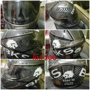Selling 2nd Hand BKS Helmet