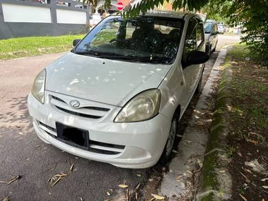 Perodua Viva 850 EX in Ulu Tiram, JHR