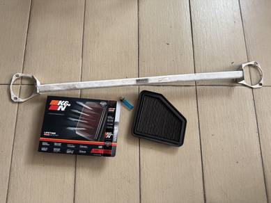 Ultra Racing Front bar and K&N Filter for Anh20