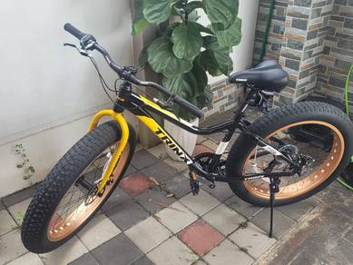 Trinx T106 Alloy 26" Fat Bike (BOLEH NEGO)