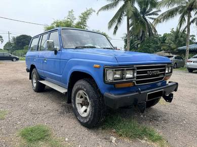 Toyota Land Cruiser GX (BJ60) in Johor Bahru, JHR