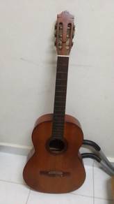 Guitar For Sale Best Performance 