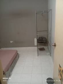 Room in Damansara, KUL
