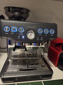 Breville Barista Express Espresso Machine
