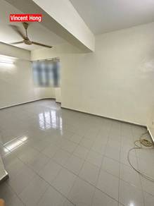 Condominium For Rent in Taman Lone Pine