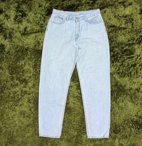 Levi’s Mom Jeans