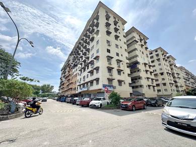 Apartment For Sale in Aman Putra Apartment