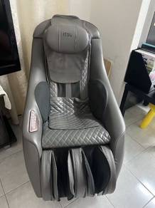 ITSU Massage Chair – Good Condition