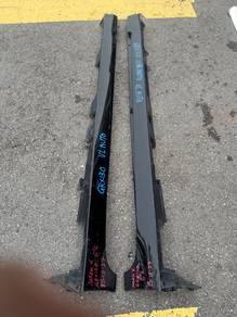 No 15-10-27 Toyota Mark X Grx130 G’S Side Skirt