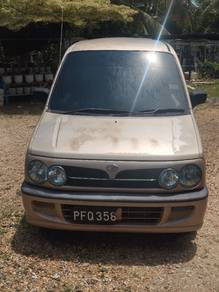 Perodua Kenari EZ in Kota Bharu, KTN