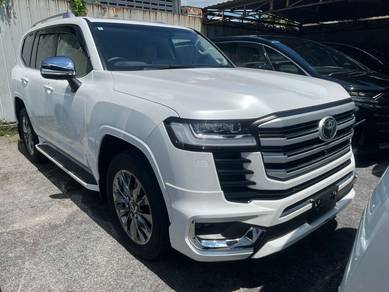 Toyota Land Cruiser ZX in Chan Sow Lin, KUL
