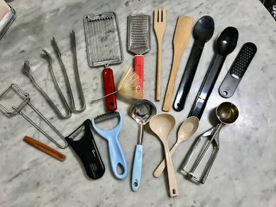 LOT Kitchen Utensils