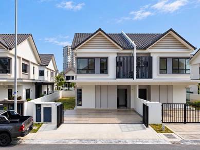 Semi-Detached House For Sale in Cyberjaya,SGR