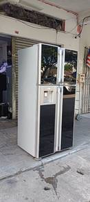 Hitachi 4door fridge refrigerator water dispenser