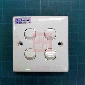 (PDM-0425) CLIPSAL Switch 4G2W