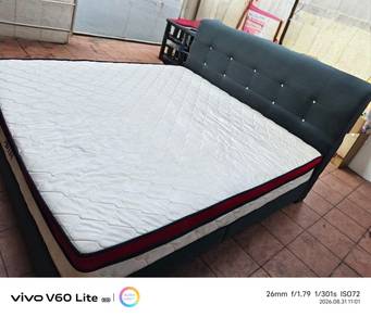 King bedframe mattress/ katil tilam