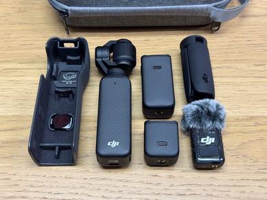 DJI Osmo Pocket 3 Creator Combo - Like New