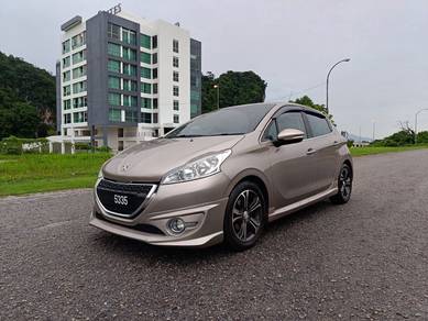 Peugeot 208 VTi ALLURE in Ipoh, PRK