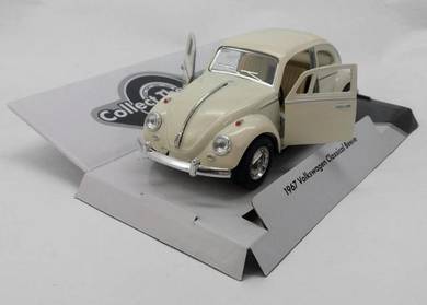 1967 Volkswagen classic beetle - creamy white