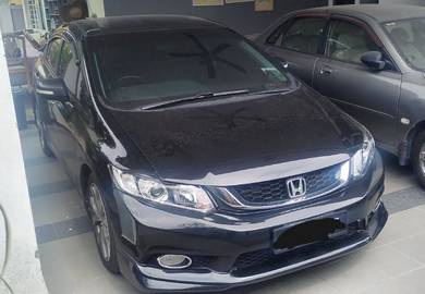 Honda Civic S NAVI in Dengkil, SGR