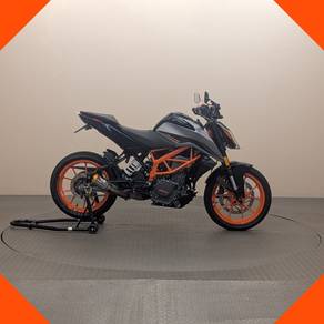 KTM 390 Duke