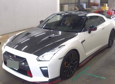 Nissan GTR BLACK EDITION in Klang, SGR