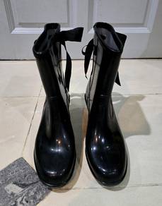 Boots Shoe
