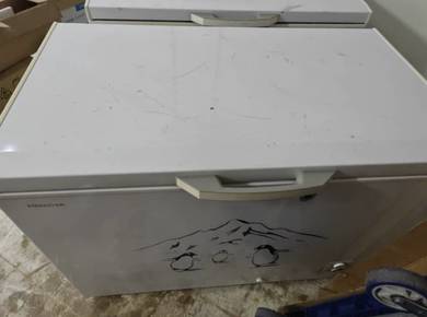 Hisense FC403D4BW 350L(310L nett) Freezer