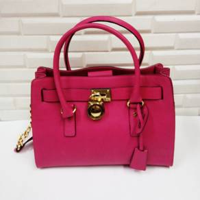 MICHAEL KORS Hamilton Saffiano Hot Pink Bag
