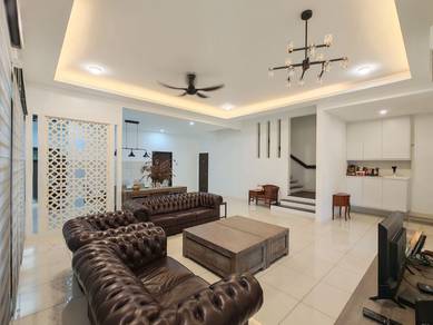 Semi-Detached House For Sale in Denai Alam,SGR