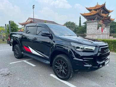 Toyota Hilux GR Sport GR SPORT in Kuching, SWK
