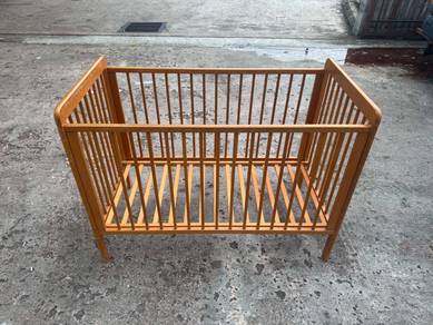 4ft Solid Katil Baby Cot