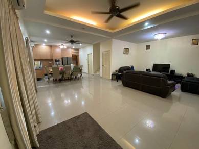 Semi-Detached House For Sale in Seri Manjong,PRK