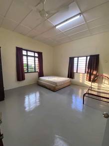 Room in Kuantan, PHG