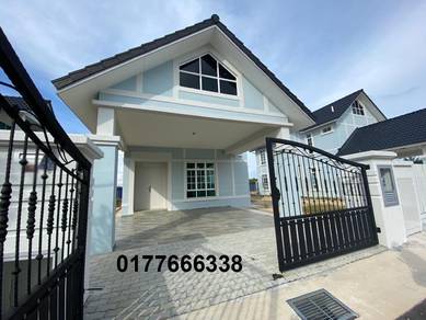 Bungalow House For Sale in Ayer Keroh,MLK