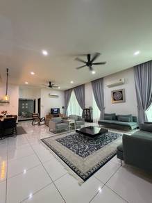 Semi-Detached House For Sale in Alam Impian,SGR