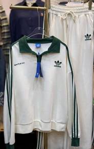Adidas set wear