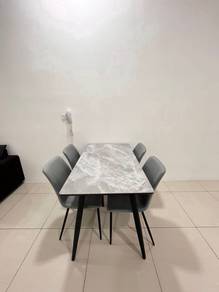 Condominium For Rent in Quay West Residence