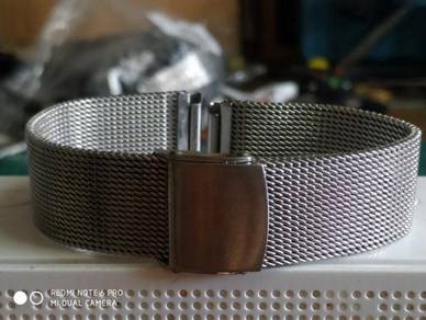 Vintage 18mm mesh watch bracelet